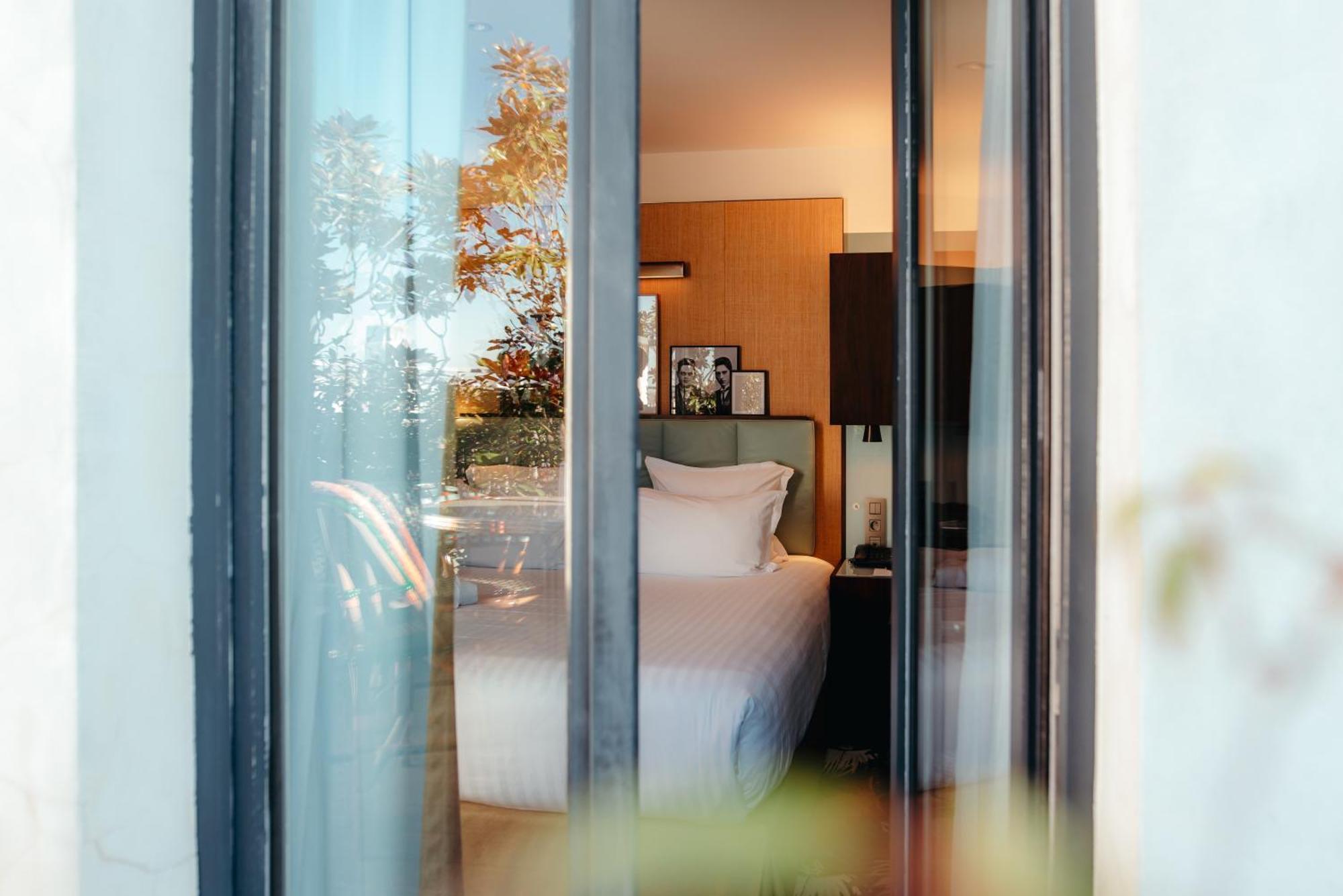 Hotel Eiffel Blomet Paris Bagian luar foto