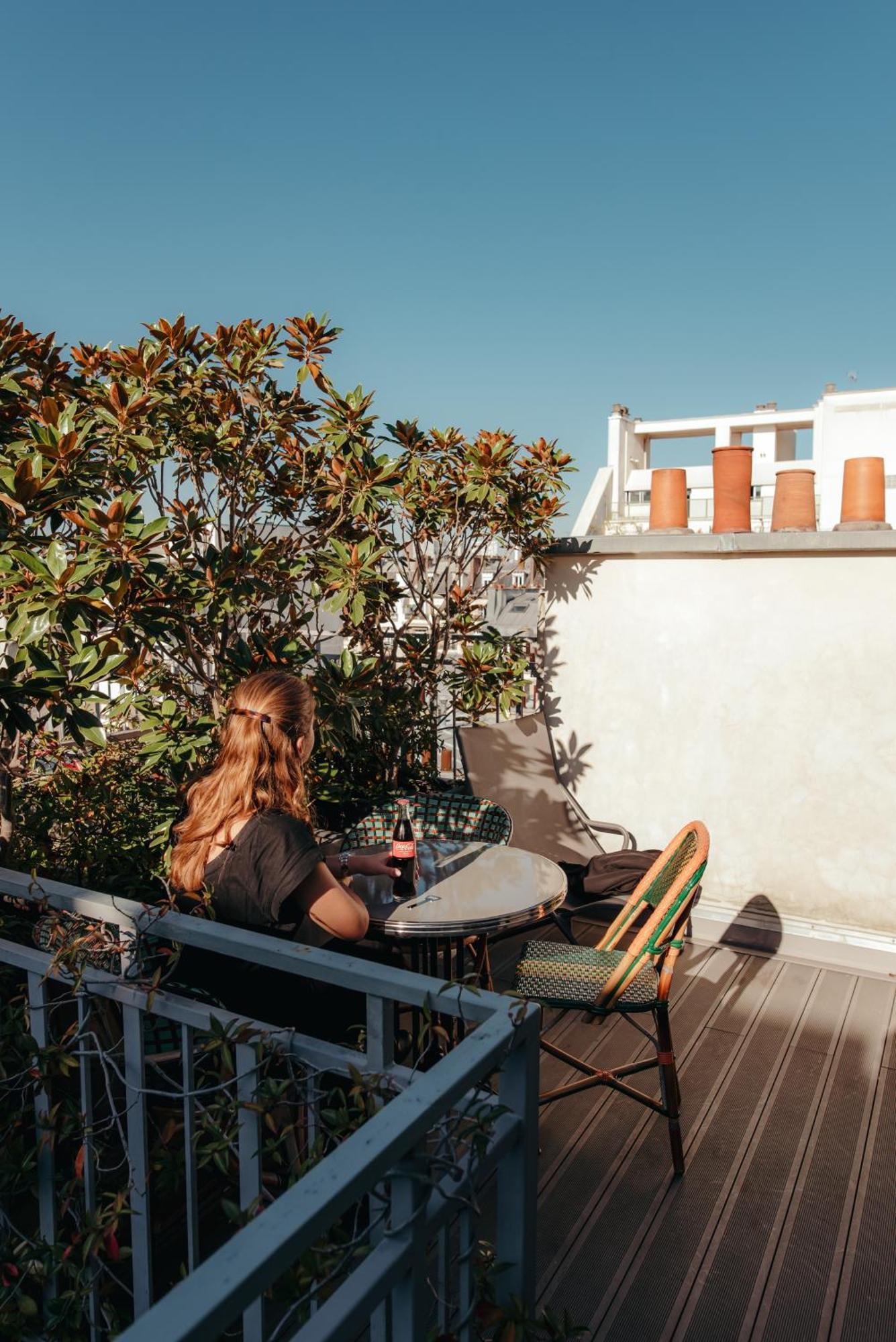 Hotel Eiffel Blomet Paris Bagian luar foto