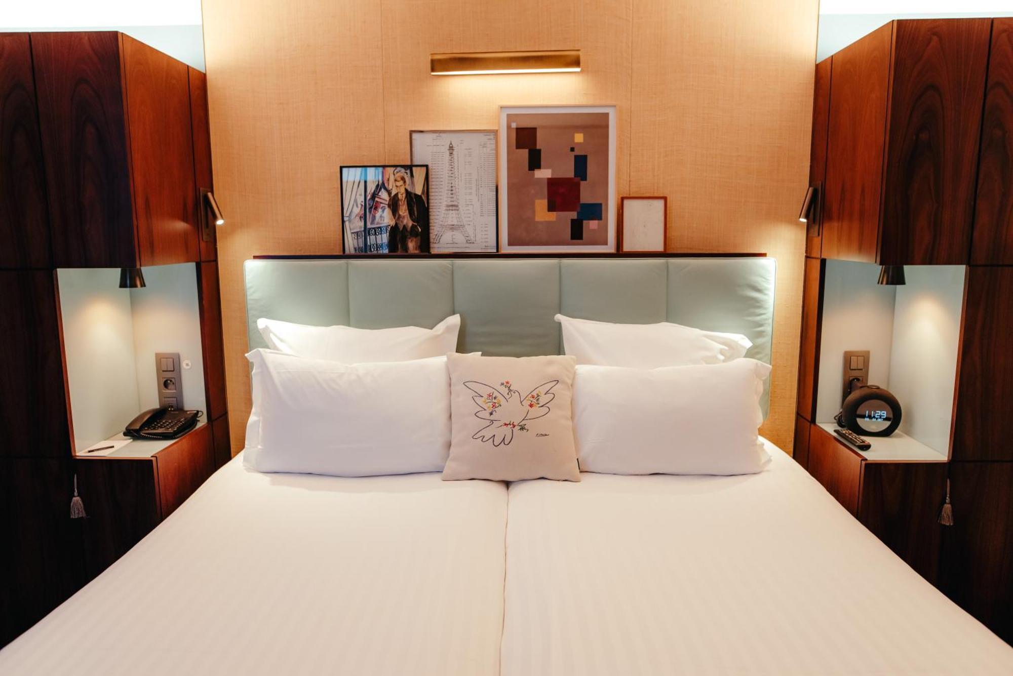 Hotel Eiffel Blomet Paris Bagian luar foto