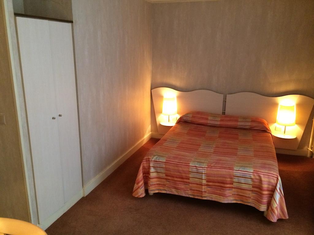 Hotel Eiffel Blomet Paris Ruang foto
